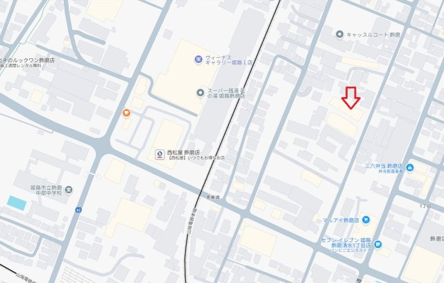 ロワイヤル飾磨　9階の地図