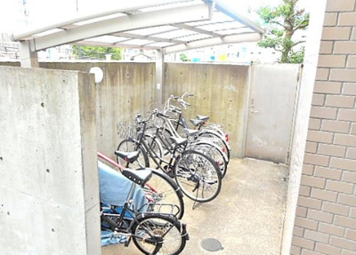 【その他共用部分】 | ベルデビエント千里山 | 自転車置き場★