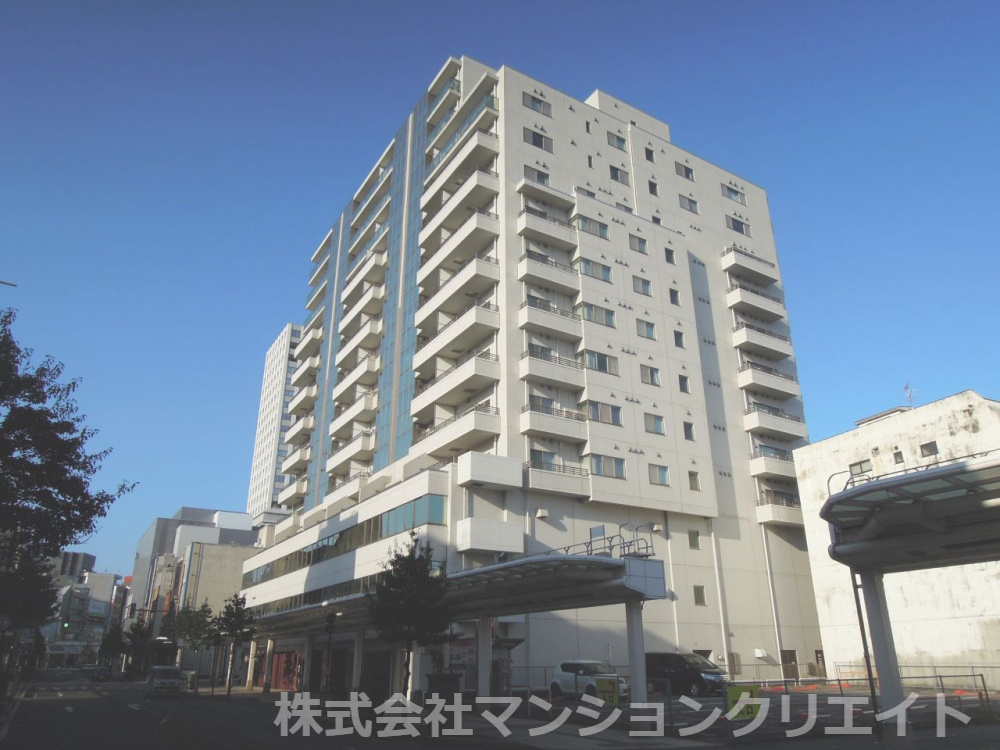 エリアスの外観