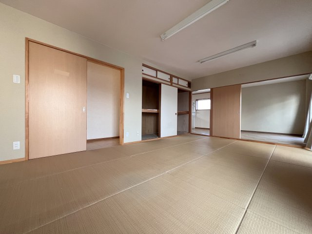 【和室】 | 高知市愛宕山南町 | 301