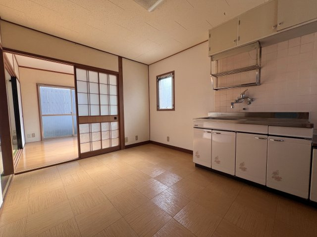 【キッチン】 | 高知市愛宕山南町 | 102