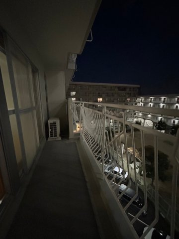 シャルマンコーポ摂津富田のバルコニー