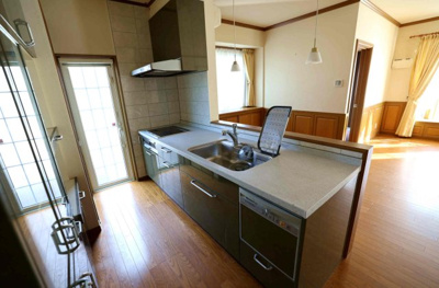 【キッチン】 | 毛呂山町目白台　中古住宅 | システムキッチン