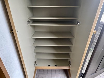 【玄関】 | 三吉町４丁目貸家 | シューズボックス