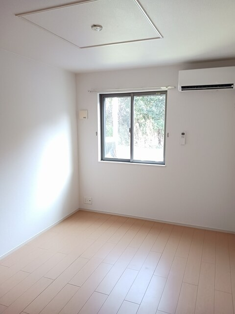 コッティⅡの洋室