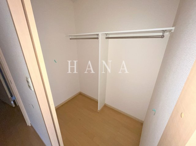 レオパレスコヅチⅡの収納