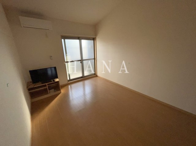 レオパレスコヅチⅡの居間・リビング