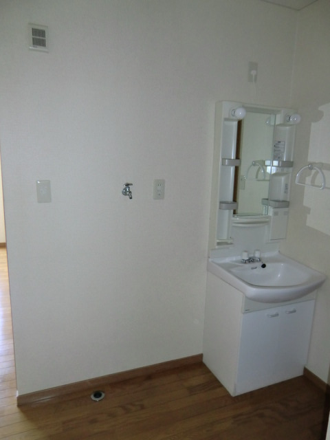 ファミーユ壱番館の洗面所