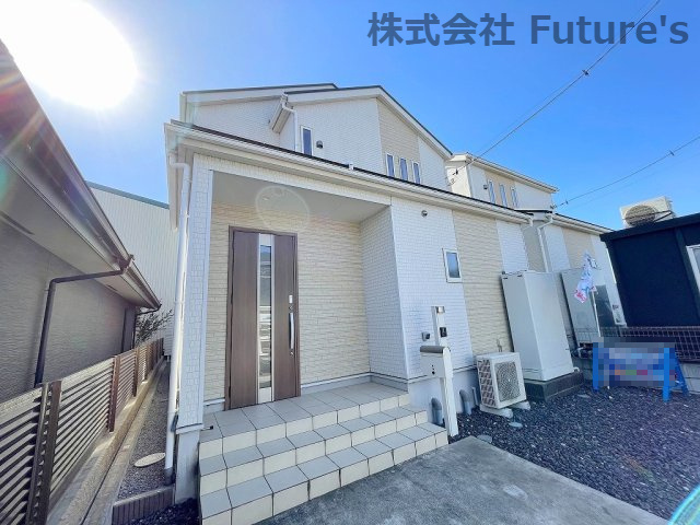 三郷市栄3丁目　中古戸建の外観|つくばエクスプレス「三郷中央」駅まで徒歩20分