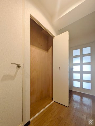 ライオンズマンション北鈴蘭台のキッチン|システムキッチン全体
