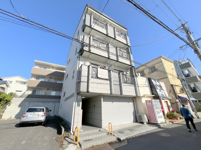 SKYマンションの外観