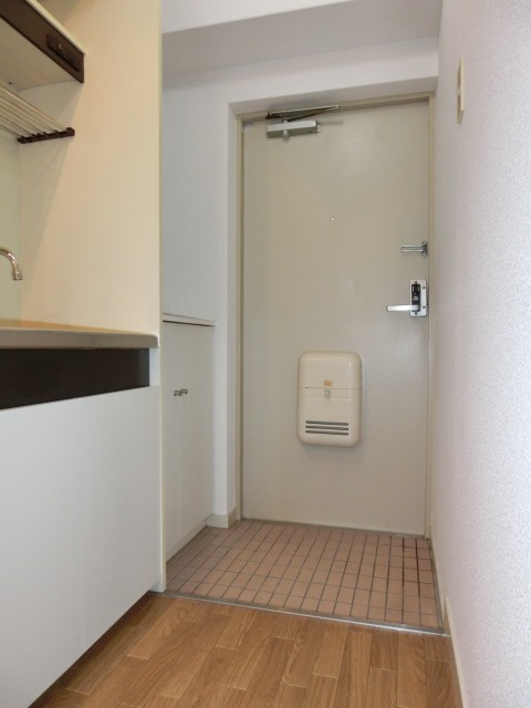 ノルデンハイム新北野の玄関