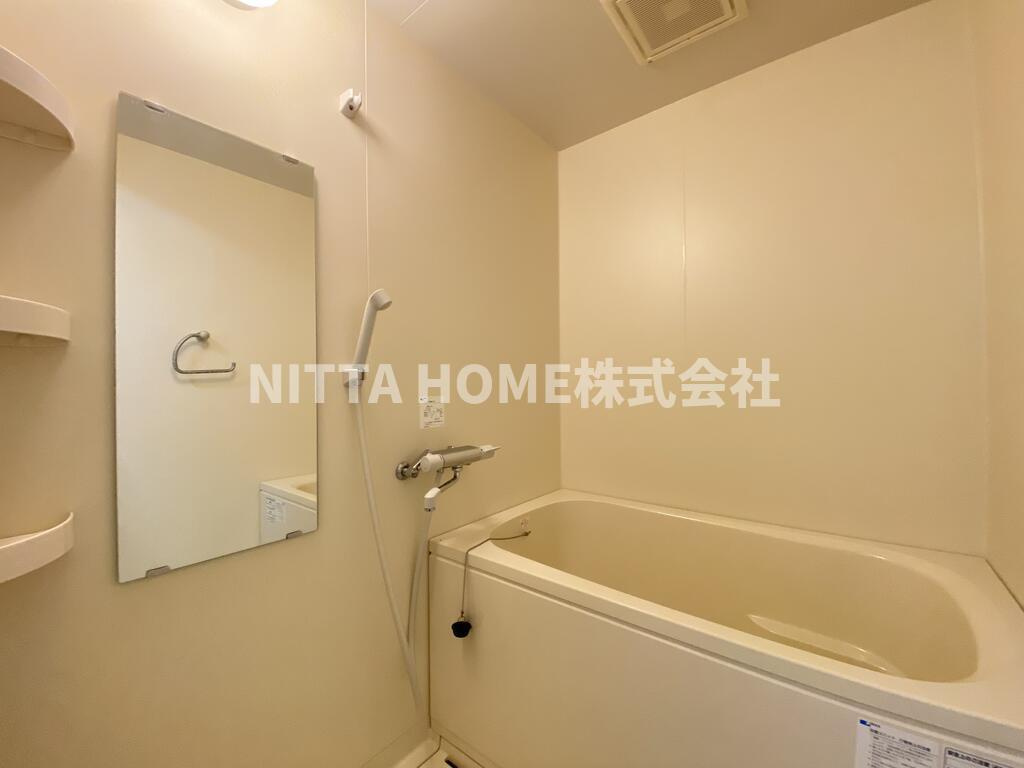 豊岡市塩津町の賃貸マンションの浴室|清潔感のあるバスルーム◇