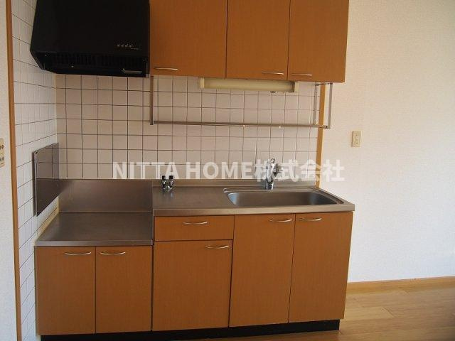 アーバン縄手Ｃのキッチン|収納付きのオープンキッチン(#^^#)