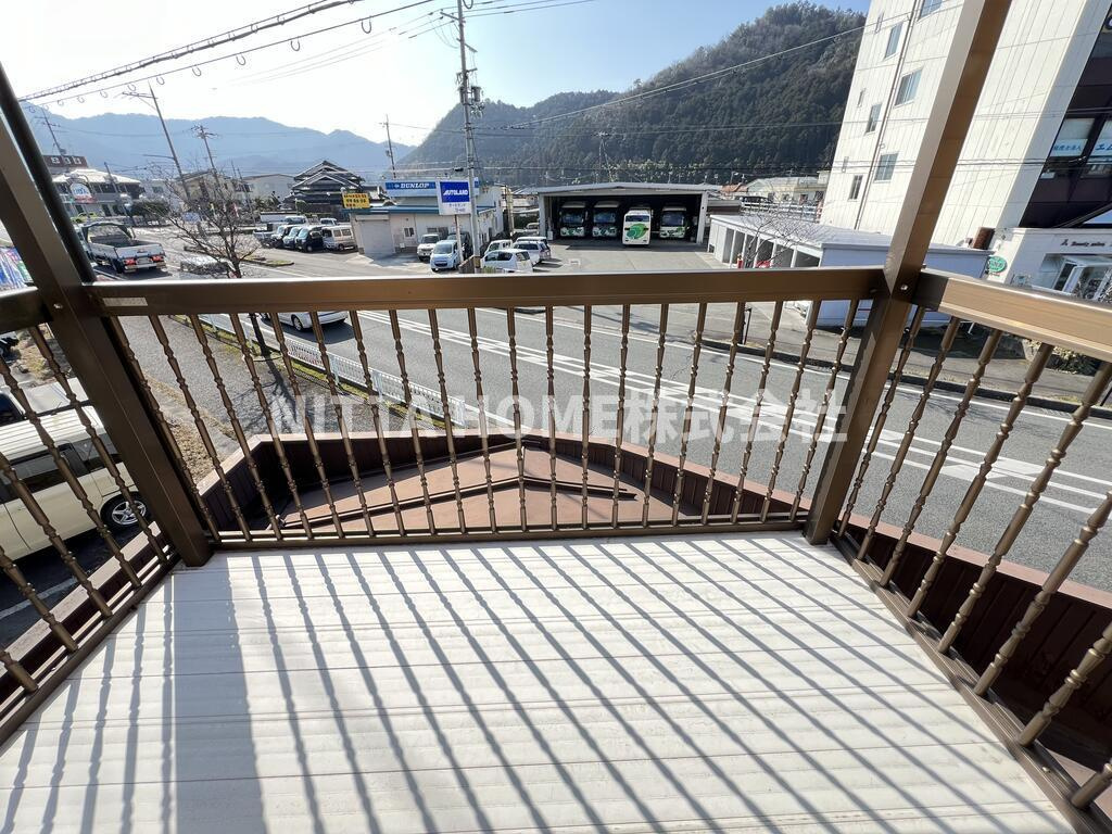 見長貸家（K邸）の展望|２階に日当たりの良いバルコニーがついています◎