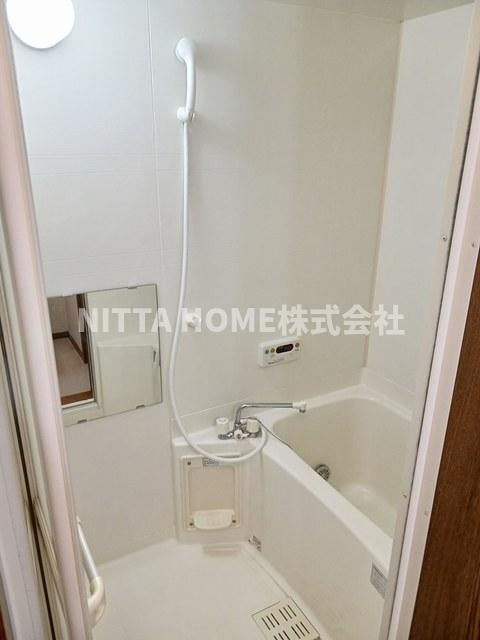 メゾン・フォレストＡ棟の浴室|追い焚き機能を完備◎