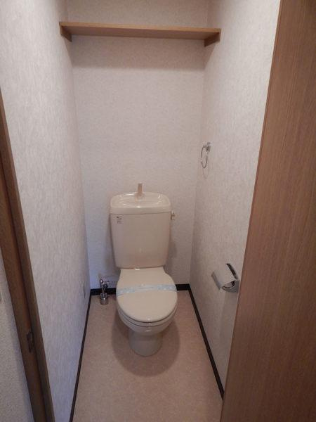 豊岡市高屋の賃貸マンションのトイレ|清潔感のあるトイレです(^^♪