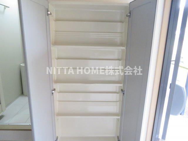 アーバンライフ新町の収納|シューズボックスあり★