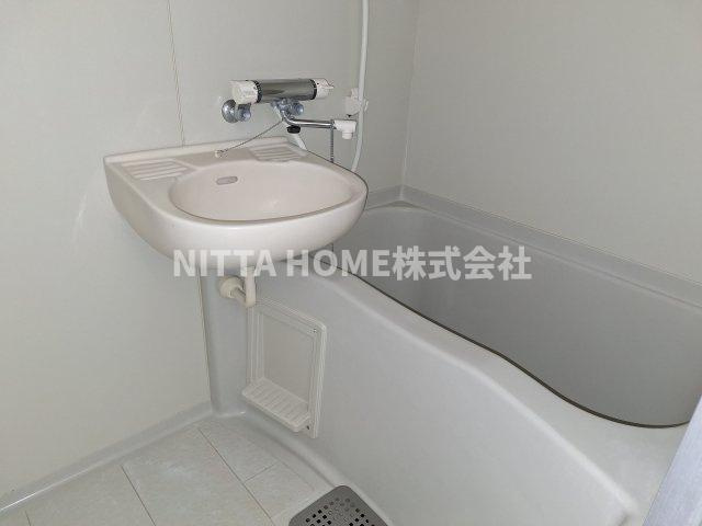 アーバンライフ新町の浴室|お風呂とトイレは別々です◇