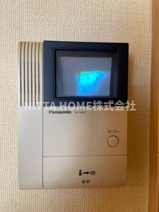 舞鶴市字引土のアパートのセキュリティ|顔見て会話が出来るＴＶインターホン◆