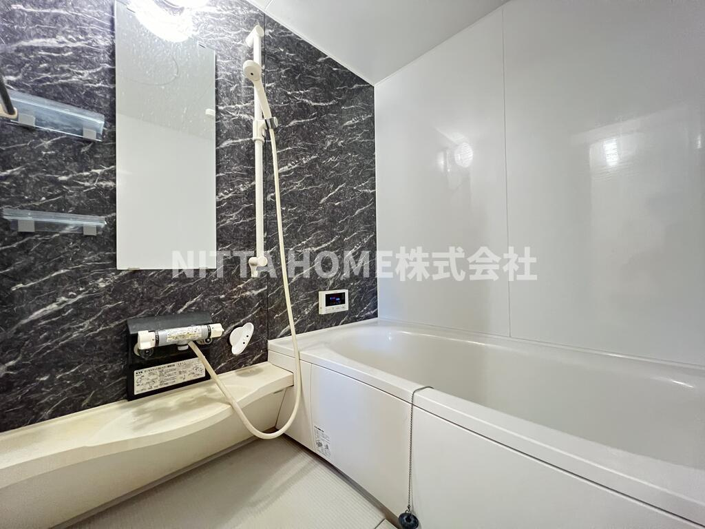 サニークレスト三和の浴室|1坪タイプのバスルームでおくつろぎください◇