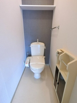 【トイレ】 | ティンカー・ベル Ⅲ | 温水暖房便座付きトイレ