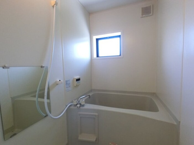 【浴室】 | ティンカー・ベル Ⅲ | 追い炊き機能付き浴室