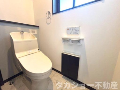 【トイレ】 | 千葉市中央区星久喜町　築浅中古戸建 | 落ち着いたトイレです