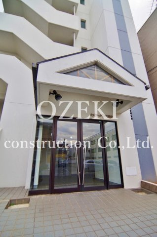 カメラーデン千間台のエントランス