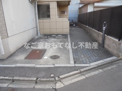 【駐車場】 | ココガーデン
