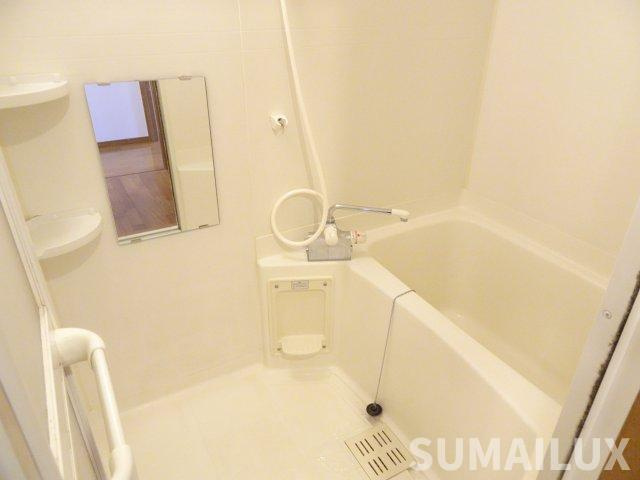 シャトー鉄砲塚の浴室