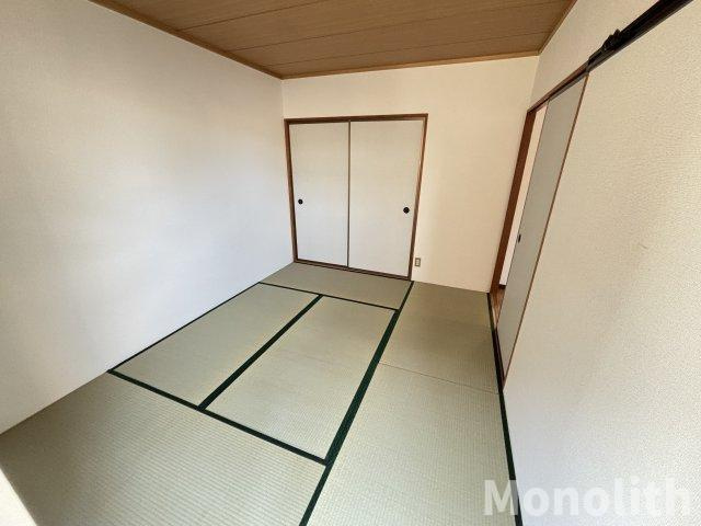 スカイコーポの和室