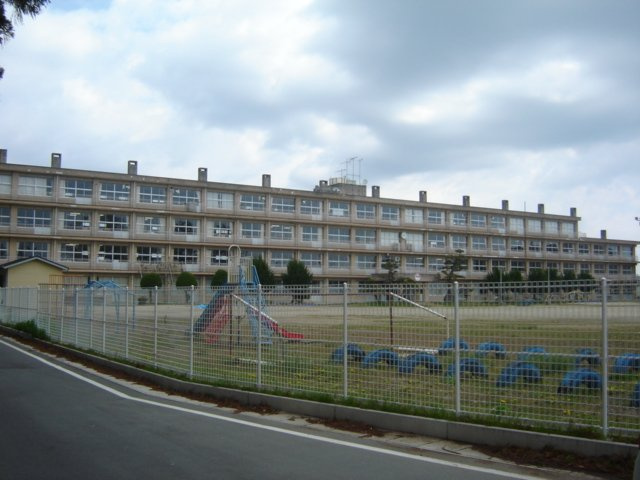 モンテ　リゾーネの周辺|錦小学校まで250ｍ