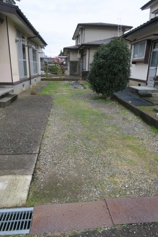 北城町1丁目　貸家3号の駐車場