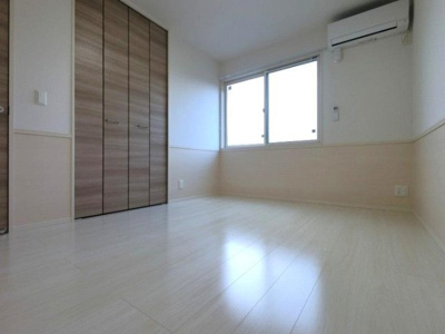 【洋室】 | グラネージュ | 北洋室