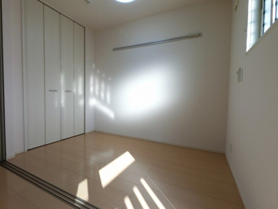 【洋室】 | シェモア・パール | 洋室