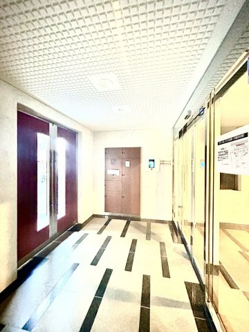 クレアシオン後楽園のエントランス