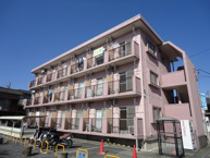 アゼリアマンションの画像