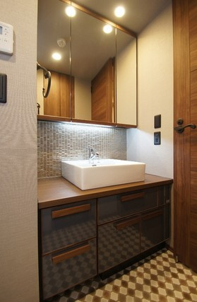 【独立洗面台】