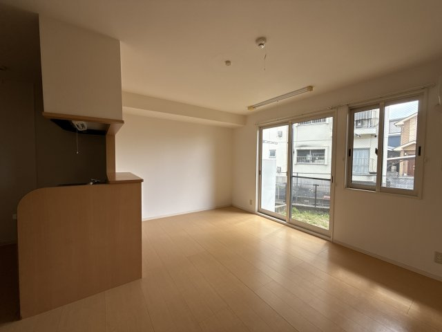 ラ・ヴィーダーⅢの居間・リビング