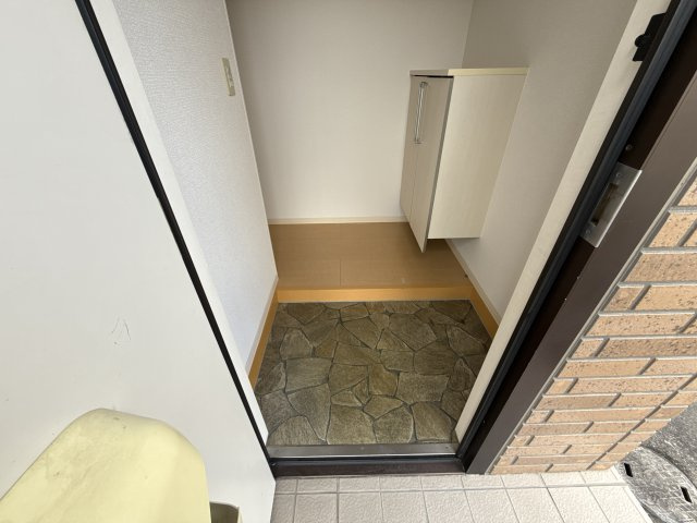 ラ・ヴィーダーⅢの玄関