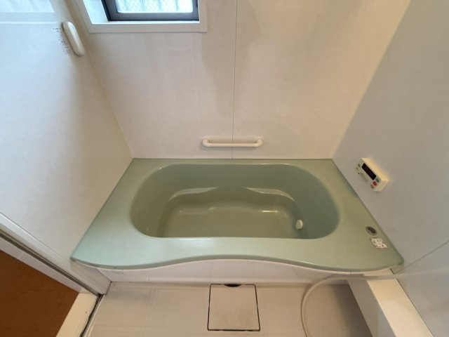 ラ・ヴィーダーⅢの浴室