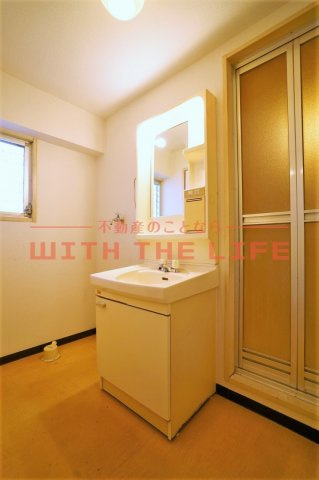 イーストハイツ高崎【キャッシュバック対象物件】の洗面所|広い洗面スペース