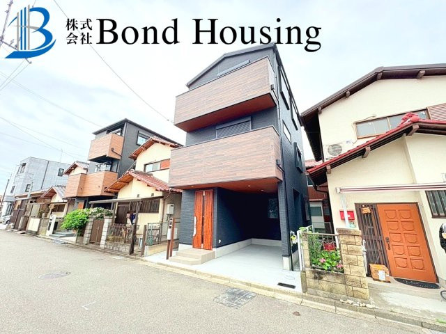 全居室収納スペースあり 西二見 新築戸建の前面道路含む現地写真