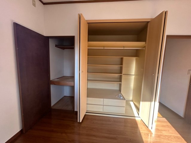 千葉県山武市松尾町中古住宅の収納