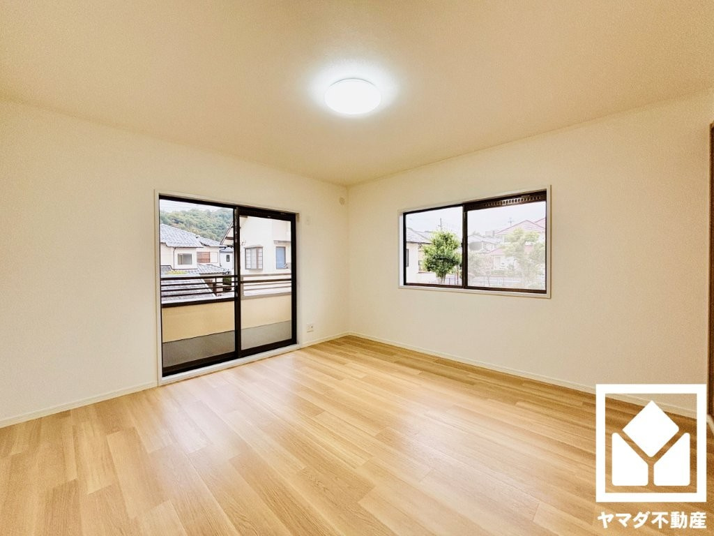 大津市青山４丁目の寝室