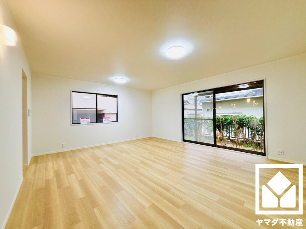 大津市青山４丁目の居間・リビング