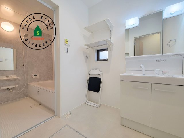 宮崎市佐土原町和田山モデル(1号棟)の脱衣所|シンプルでアレンジもしやすい洗面ルーム。