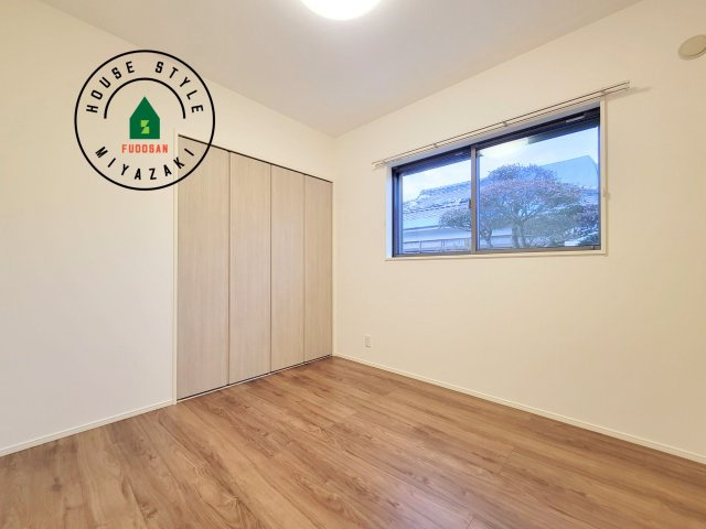 宮崎市佐土原町和田山モデル(1号棟)の洋室|落ち着いた色調の洋室です。