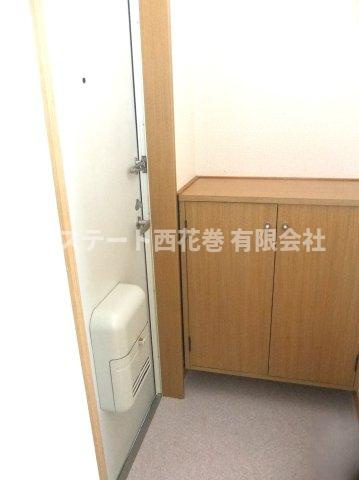 コーポ花輪野の玄関|玄関　写真は202号室になります。